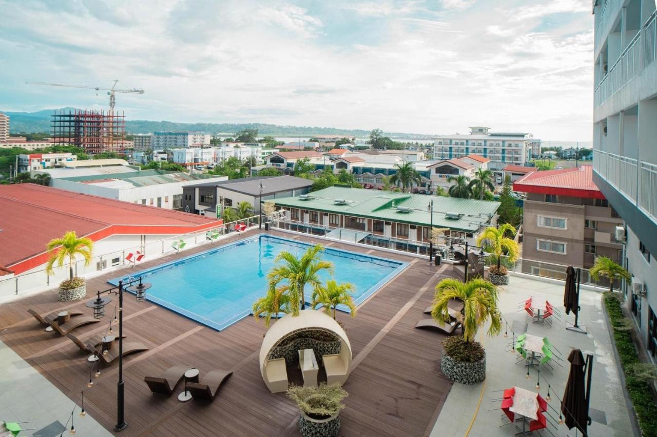 Subic Riviera Hotel And Residences Olongapo Ngoại thất bức ảnh